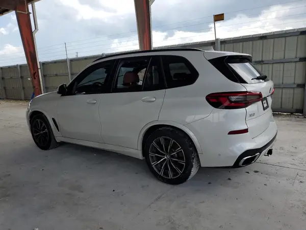 5UXCR6C53KLL27344 2019 BMW X5 - Image 2