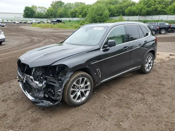 5UXCR6C53KLL34424 2019 BMW X5 - Image 1