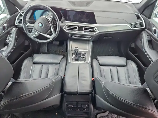 5UXCR6C53KLL38036 2019 BMW X5 - Image 8