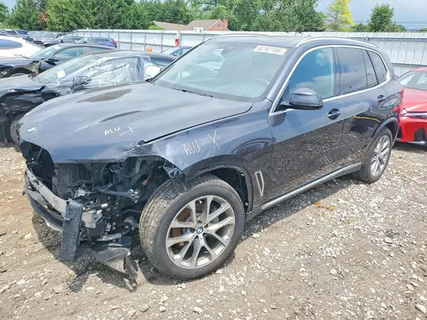5UXCR6C53KLL53149 2019 BMW X5 - Image 1