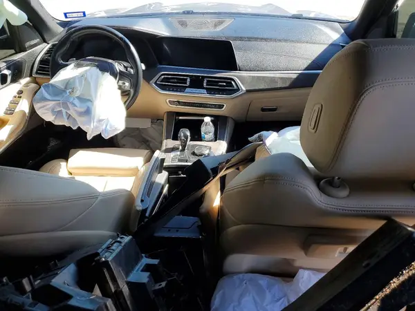 5UXCR6C53KLL61428 2019 BMW X5 - Image 8