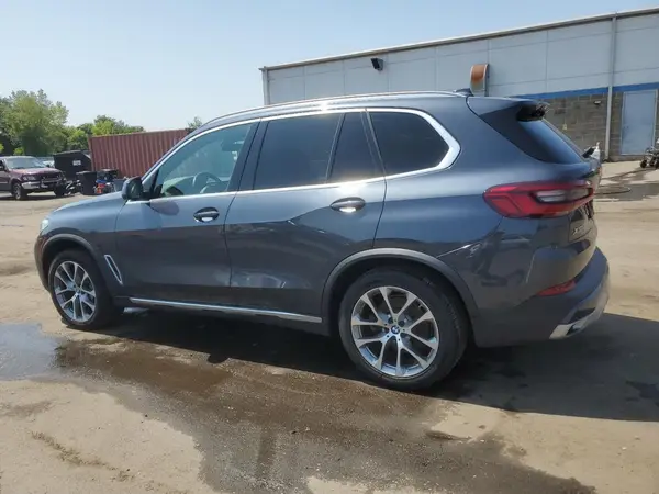 5UXCR6C53KLL64281 2019 BMW X5 - Image 2