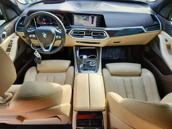 5UXCR6C54KLB12476 2019 BMW X5 - Image 8