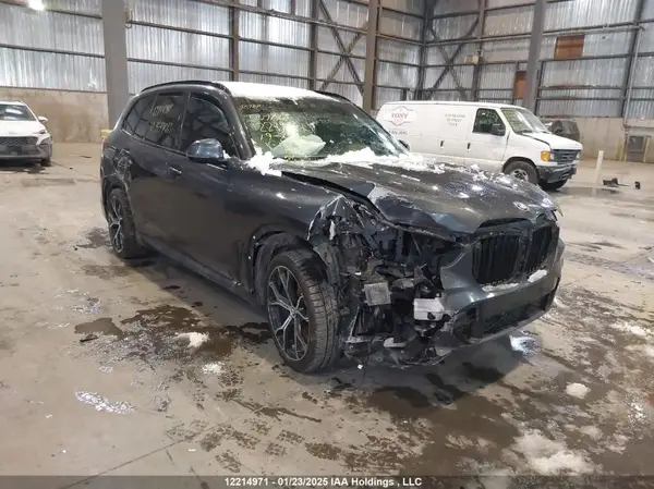 5UXCR6C54KLK79563 2019 BMW X5 - Image 1