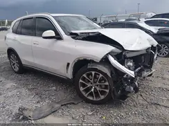 5UXCR6C54KLK81975 2019 BMW X5