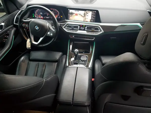 5UXCR6C54KLK82365 2019 BMW X5 - Image 8