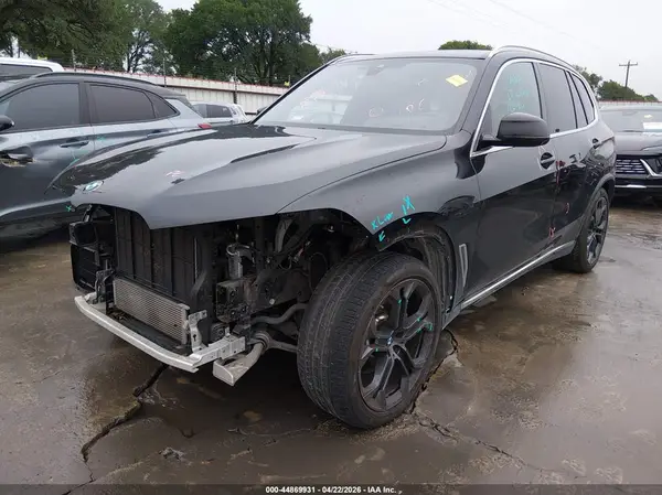 5UXCR6C54KLK84293 2019 BMW X5 - Image 2