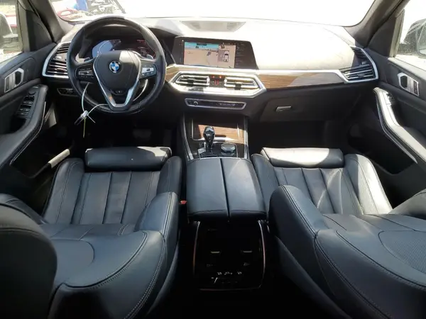 5UXCR6C54KLK88490 2019 BMW X5 - Image 8