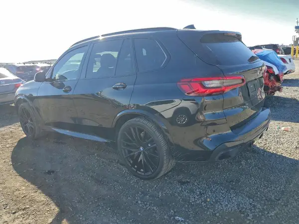 5UXCR6C54KLK88599 2019 BMW X5 - Image 2