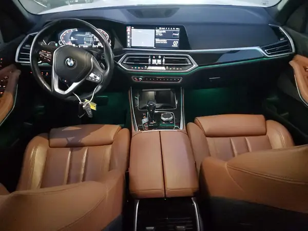 5UXCR6C54KLL03859 2019 BMW X5 - Image 8