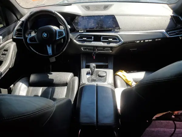 5UXCR6C54KLL06065 2019 BMW X5 - Image 8