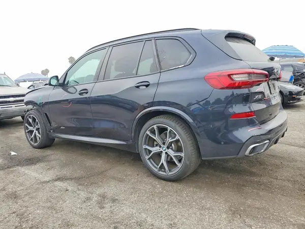 5UXCR6C54KLL06986 2019 BMW X5 - Image 2