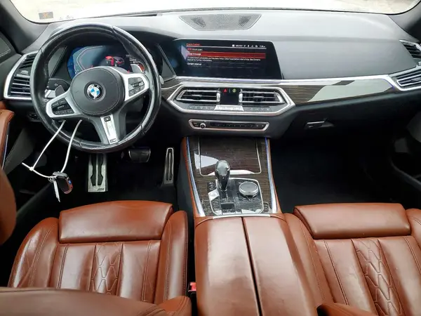 5UXCR6C54KLL06986 2019 BMW X5 - Image 8