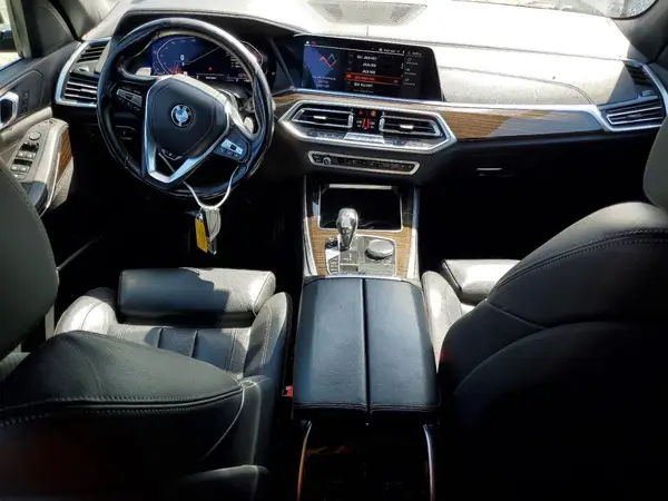 5UXCR6C54KLL07071 2019 BMW X5 - Image 8