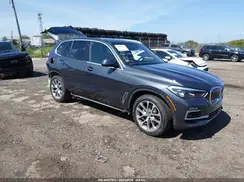 5UXCR6C54KLL07412 2019 BMW X5