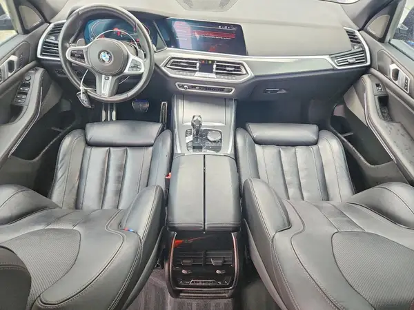 5UXCR6C54KLL08527 2019 BMW X5 - Image 8
