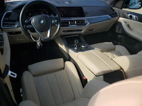 5UXCR6C54KLL08933 2019 BMW X5 - Image 8