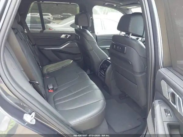 5UXCR6C54KLL08978 2019 BMW X5 - Image 8