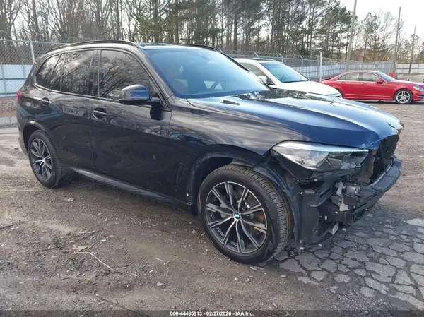 5UXCR6C54KLL09564 2019 BMW X5 - Image 1