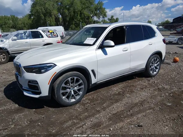 5UXCR6C54KLL11329 2019 BMW X5 - Image 2