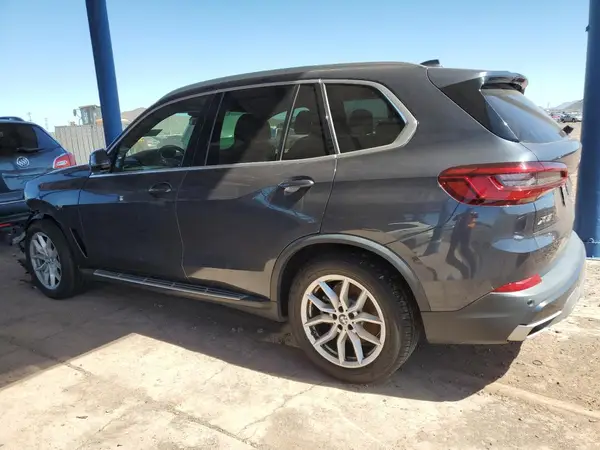 5UXCR6C54KLL22654 2019 BMW X5 - Image 2