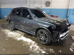 5UXCR6C54KLL33931 2019 BMW X5