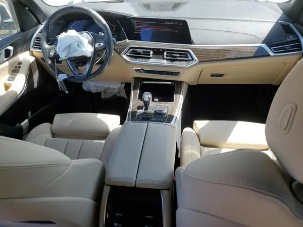 5UXCR6C54KLL35601 2019 BMW X5 - Image 8