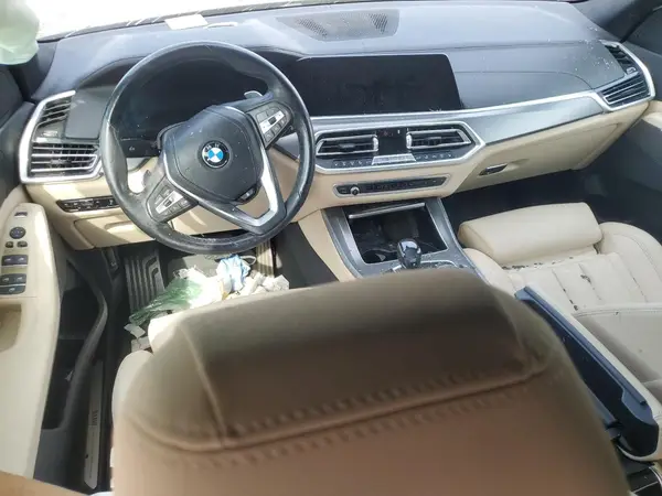 5UXCR6C54KLL35873 2019 BMW X5 - Image 8