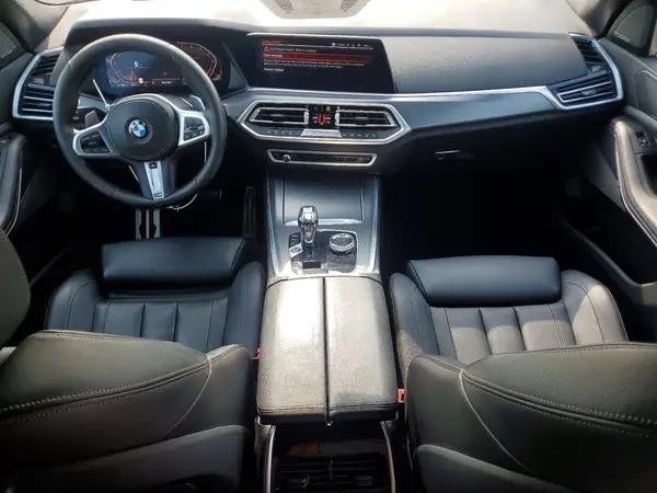 5UXCR6C54KLL36649 2019 BMW X5 - Image 8