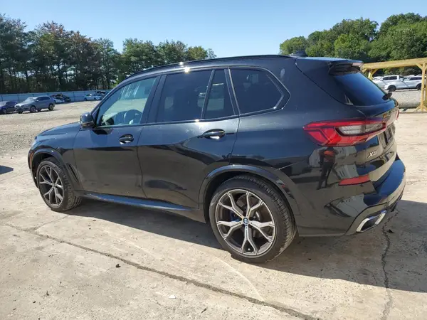 5UXCR6C54KLL38949 2019 BMW X5 - Image 2