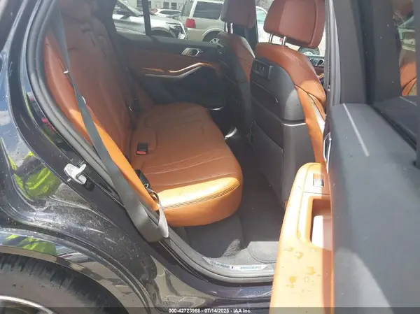 5UXCR6C54KLL60403 2019 BMW X5 - Image 8