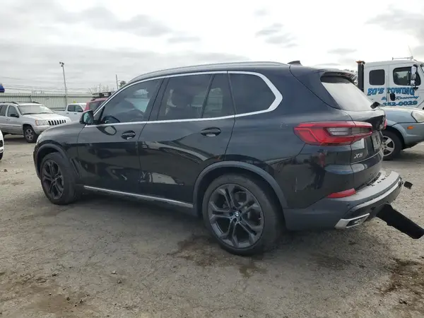 5UXCR6C54KLL63057 2019 BMW X5 - Image 2