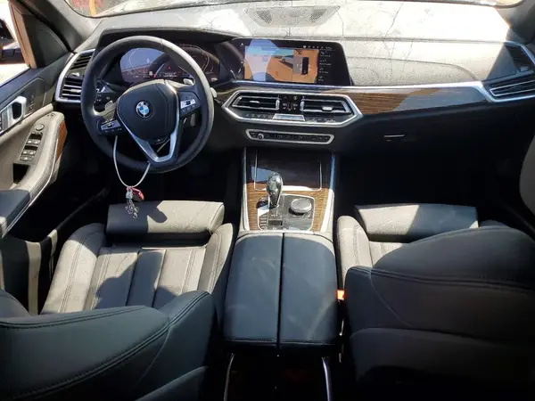 5UXCR6C54KLL63690 2019 BMW X5 - Image 8
