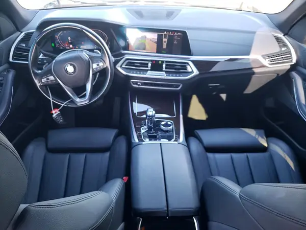 5UXCR6C54KLL64242 2019 BMW X5 - Image 8