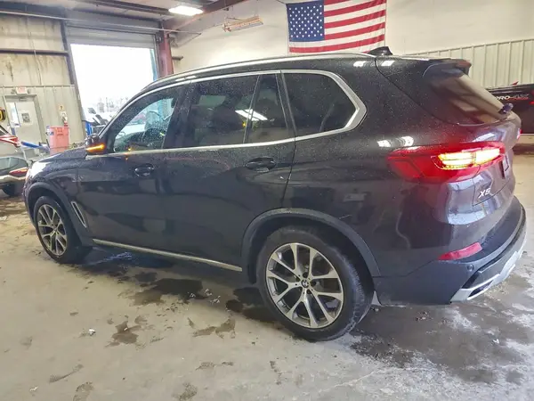 5UXCR6C55KLK80091 2019 BMW X5 - Image 2
