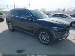 5UXCR6C55KLK83153 2019 BMW X5