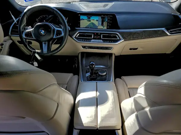 5UXCR6C55KLK85033 2019 BMW X5 - Image 8