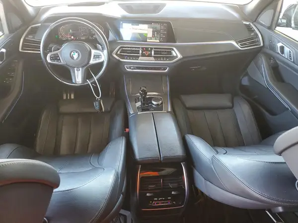 5UXCR6C55KLK86540 2019 BMW X5 - Image 8