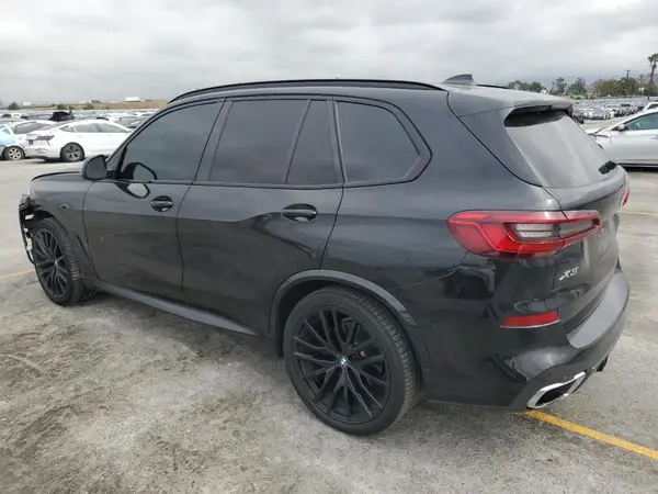 5UXCR6C55KLK87915 2019 BMW X5 - Image 2