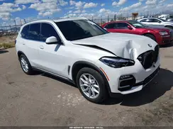 5UXCR6C55KLL03725 2019 BMW X5