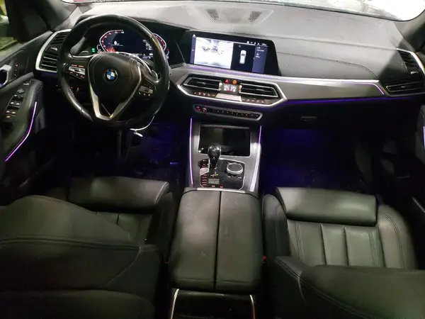 5UXCR6C55KLL05474 2019 BMW X5 - Image 8