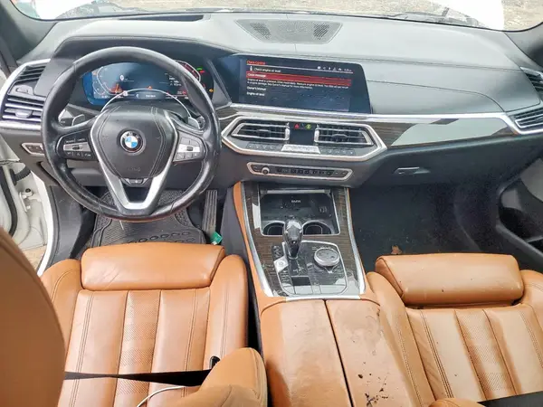 5UXCR6C55KLL06897 2019 BMW X5 - Image 8