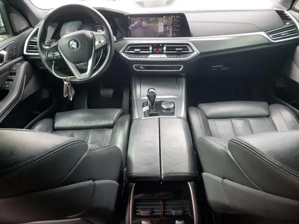 5UXCR6C55KLL08083 2019 BMW X5 - Image 8