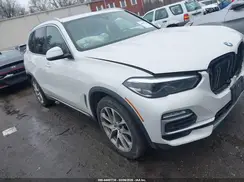 5UXCR6C55KLL12621 2019 BMW X5