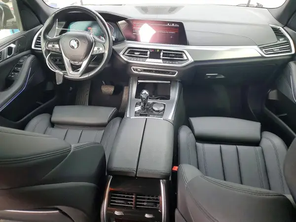 5UXCR6C55KLL14997 2019 BMW X5 - Image 8