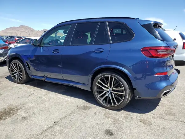5UXCR6C55KLL22761 2019 BMW X5 - Image 2