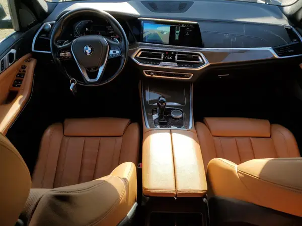 5UXCR6C55KLL26096 2019 BMW X5 - Image 8