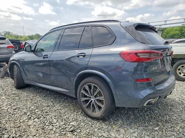 5UXCR6C55KLL26602 2019 BMW X5 - Image 2