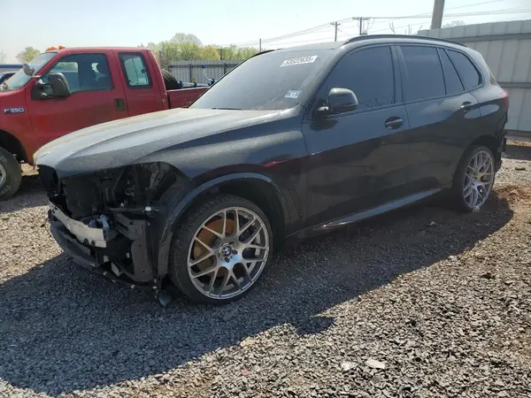 5UXCR6C55KLL34585 2019 BMW X5 - Image 1