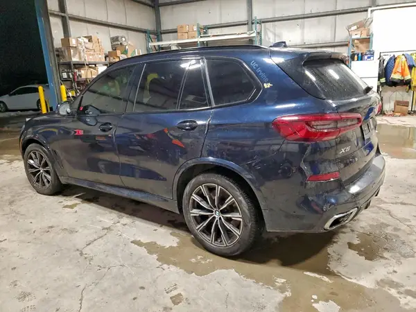 5UXCR6C55KLL36188 2019 BMW X5 - Image 2